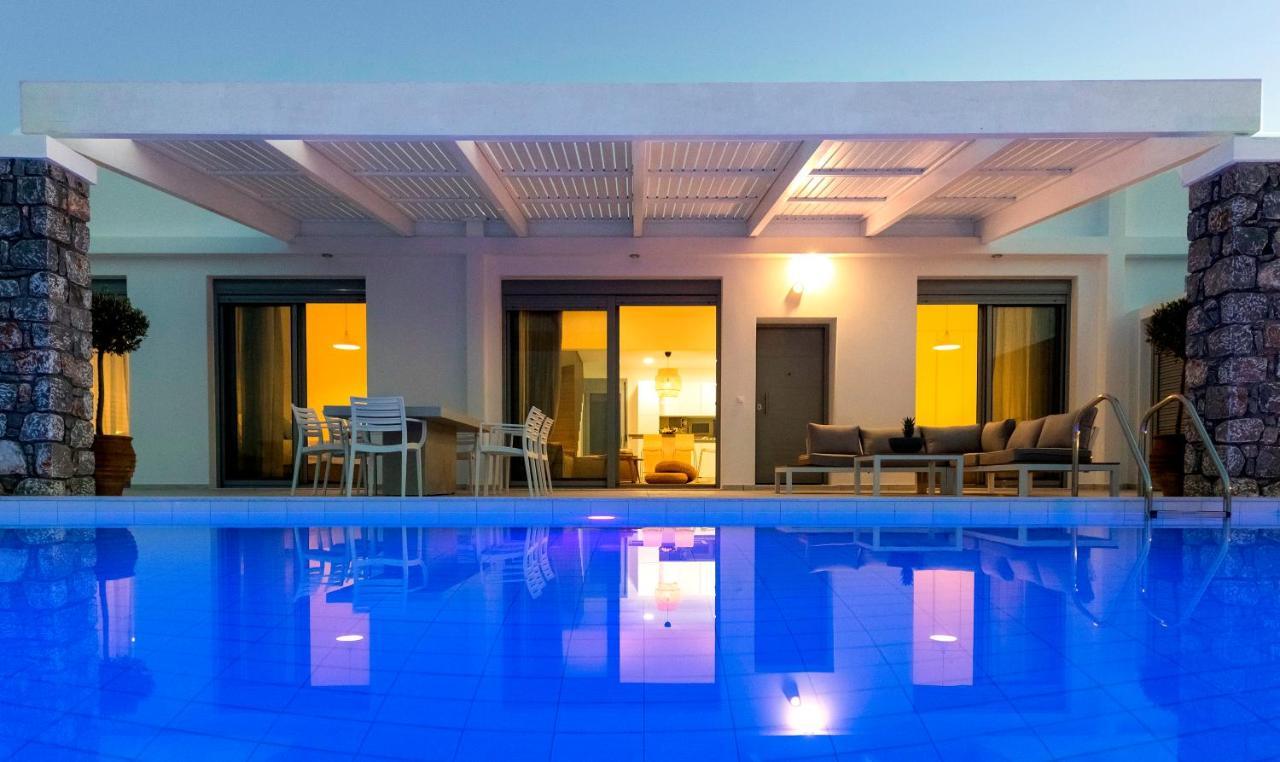 Villa Estella With Pool & Jacuzzi In Lindos エクステリア 写真
